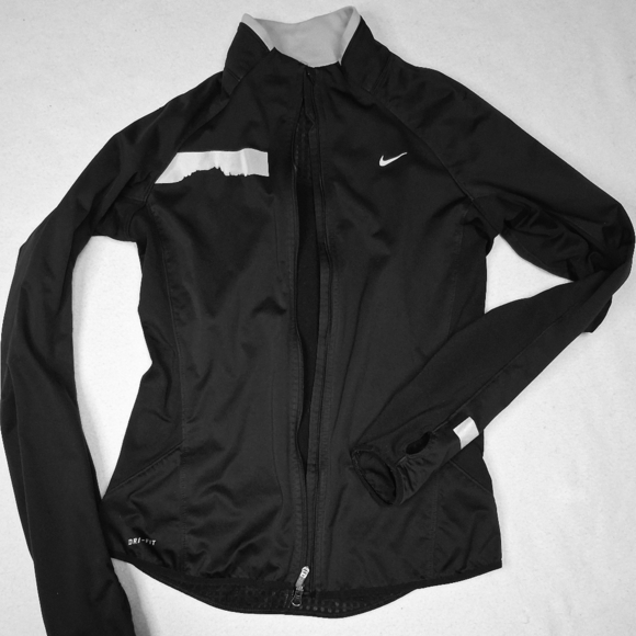 Nike Jackets & Blazers - 4/20$ ➡️ Nike Women's Black Dri-fit Jacket with White Details